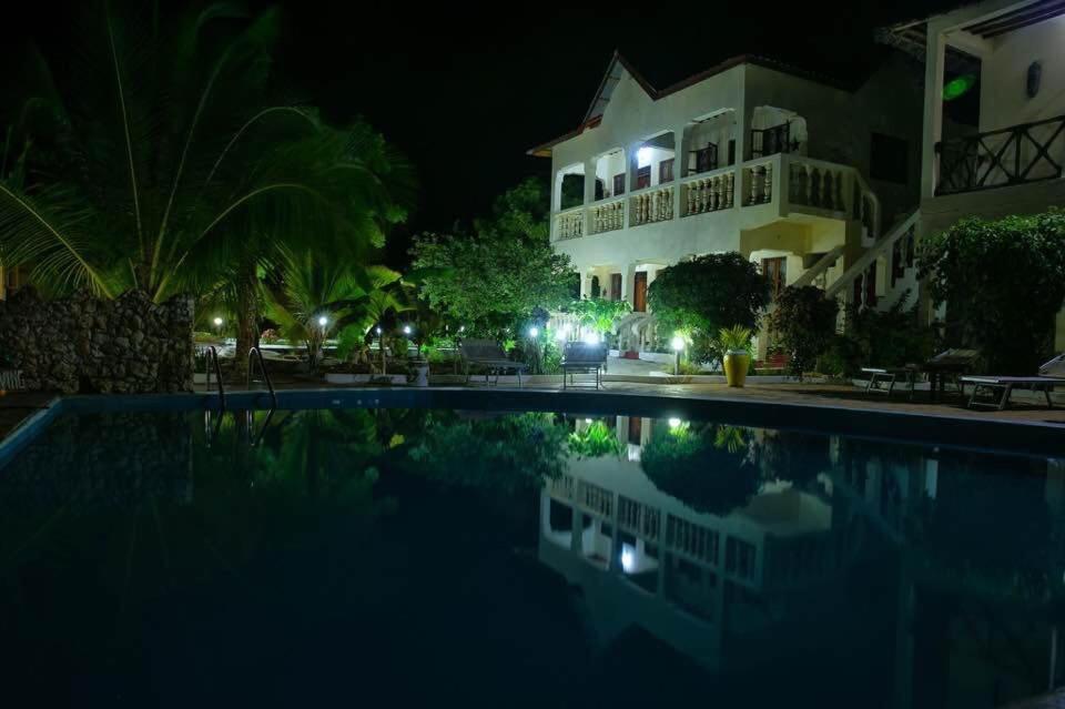 Goasis Nungwi Zanzibar Hotel Ngoại thất bức ảnh